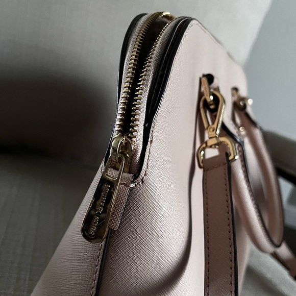 Micheal Kors crossbody bag pink - Picture 4 of 8